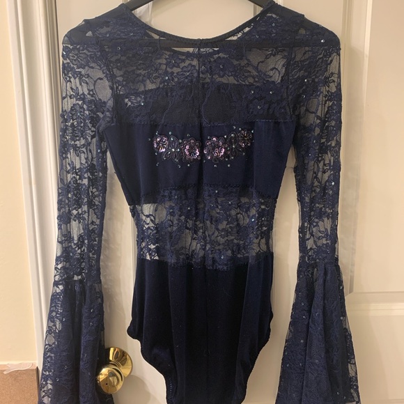 Custom Contemporary Dance Leotard With Bell Sleeves - Picture 2 of 4